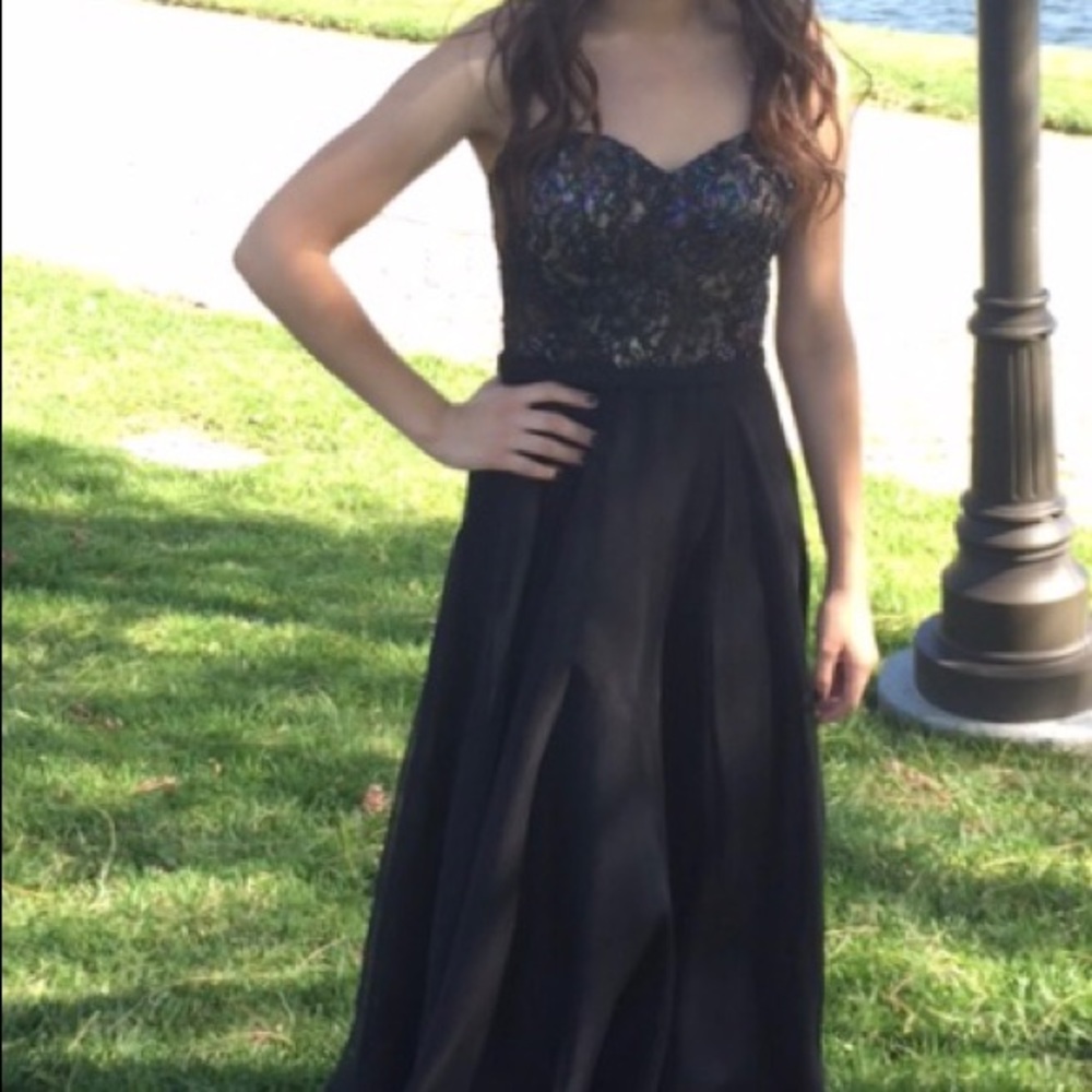 LaFemme Formal Dress